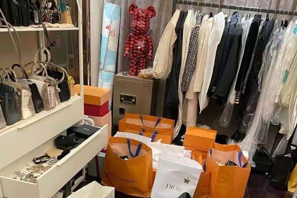 承德市双桥回收一线品牌衣服